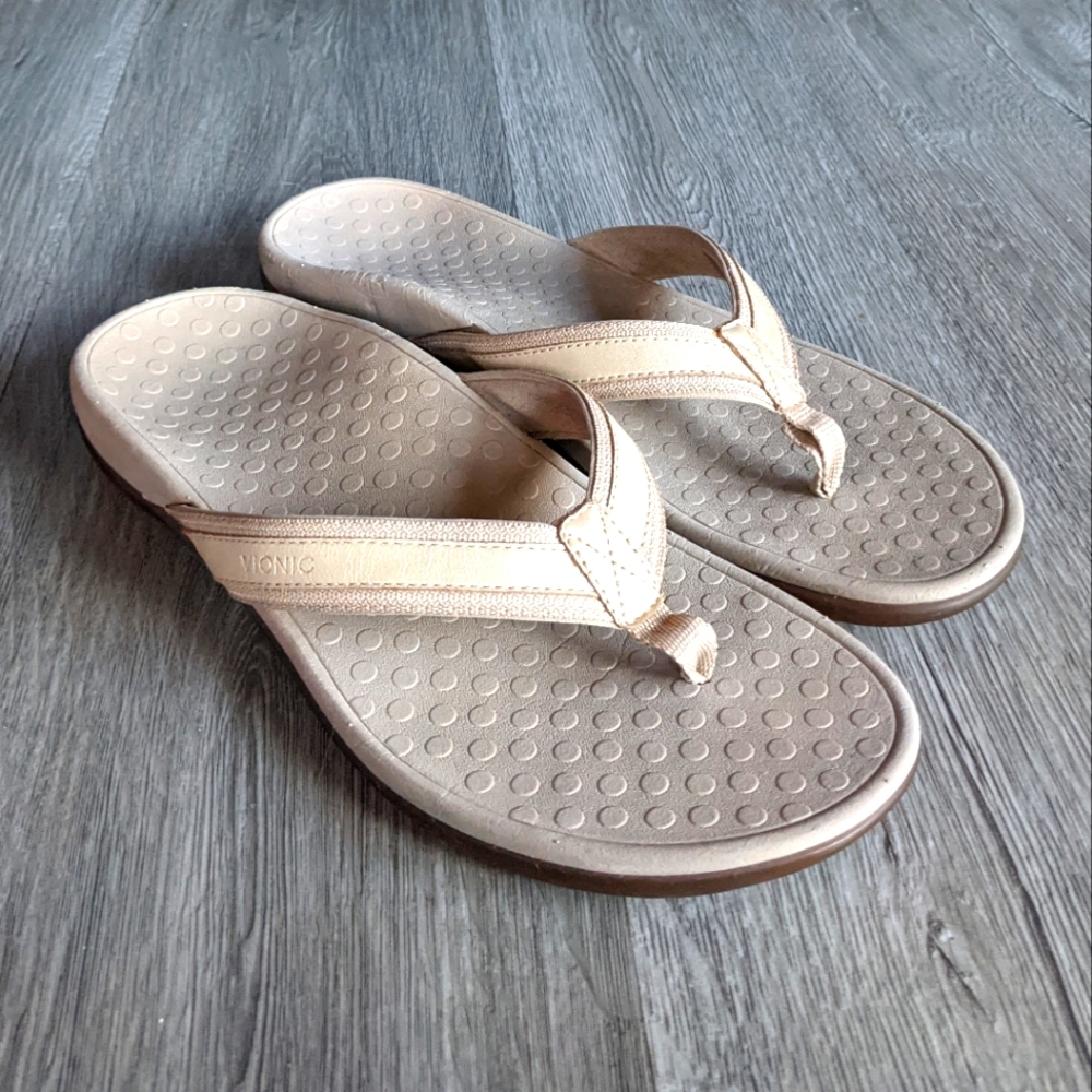 Vionic Flip Flops